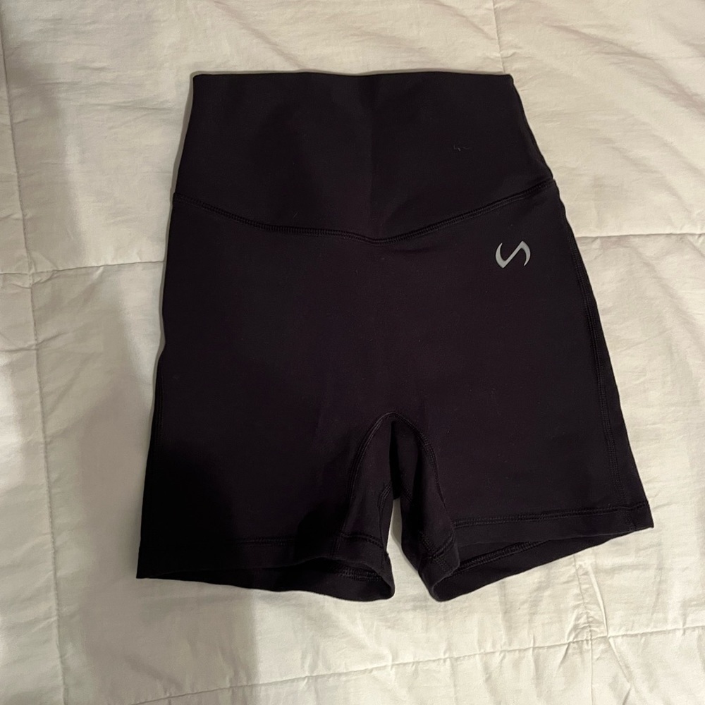Black TLF shorts  size Xsmall